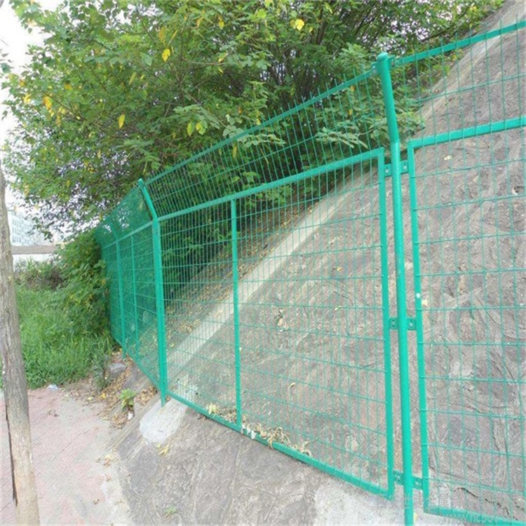 道路斜坡護欄網(wǎng)圖片4